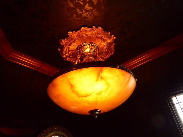 24" Ceiling Light Fixture with Medallion
