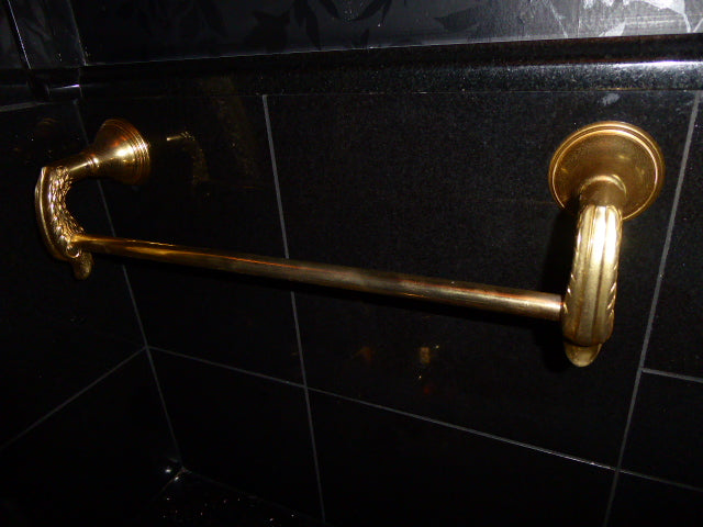18" Fish Gold Towel Bar & T.P. Holder