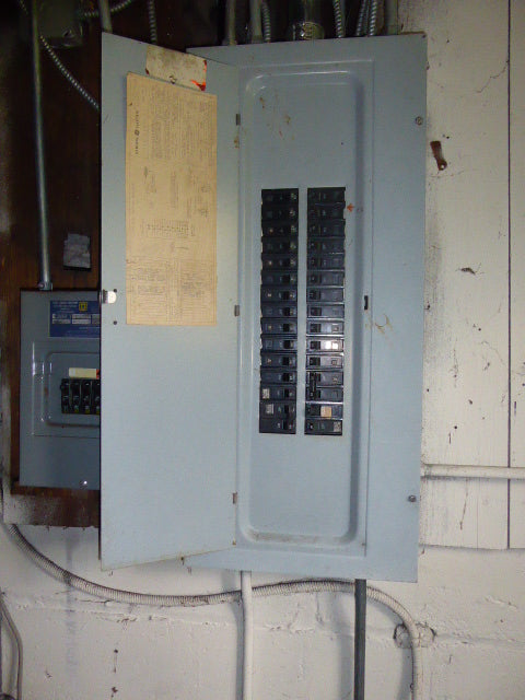 Electrical Panel with Breakers, 200 AMP