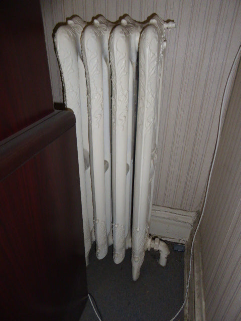 Victorian Style 4 Rib Radiator