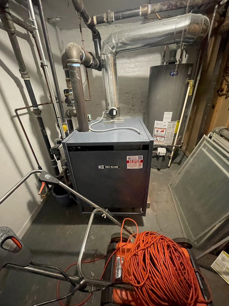 Weil-McLain EG-50 Series 6 natural gas steam boiler system 175,000 BTU input Installed 2023