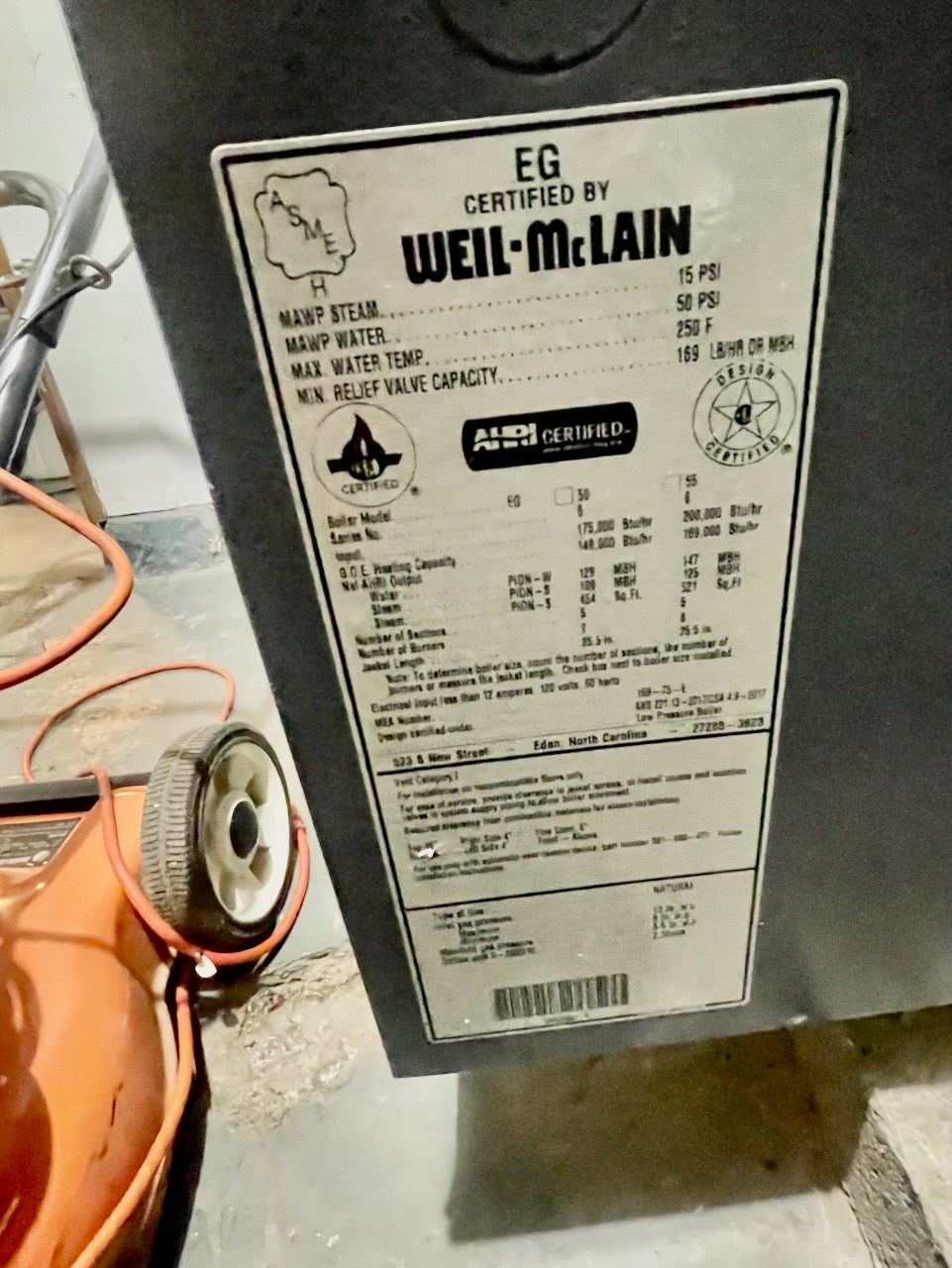 Weil-McLain EG-50 Series 6 natural gas steam boiler system 175,000 BTU input Installed 2023