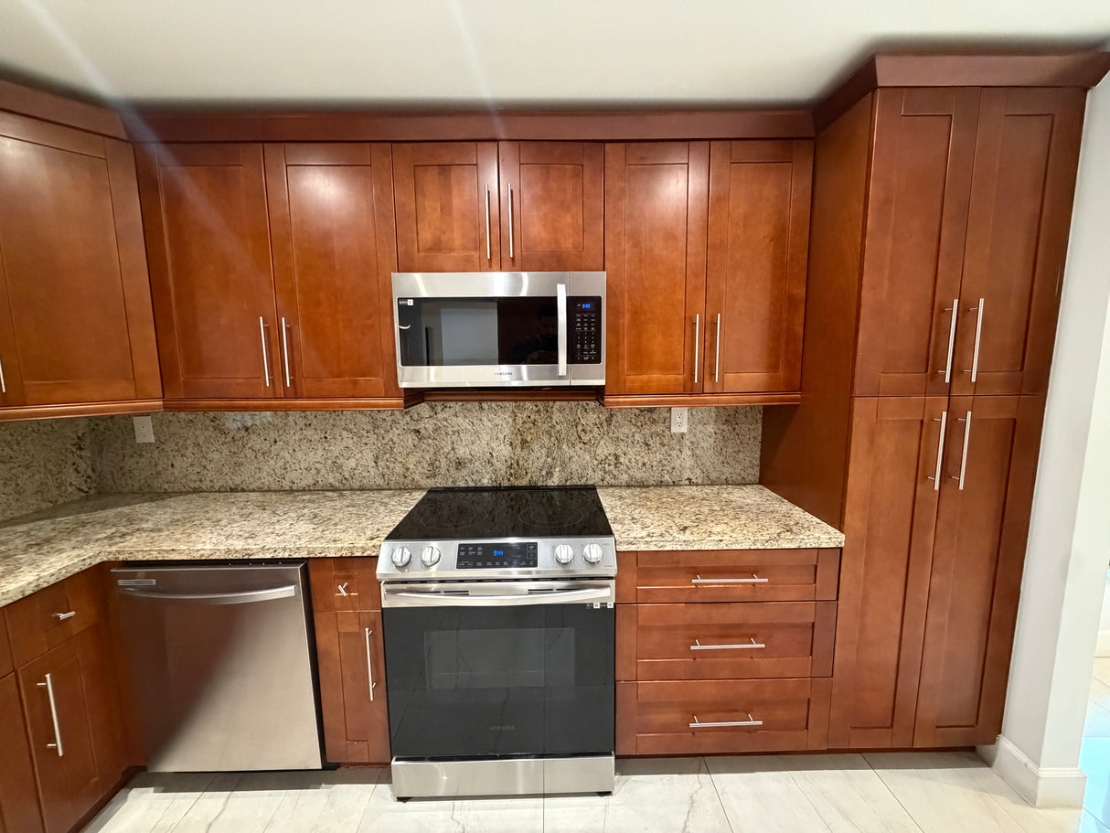 Fully Renovated Kitchen Appliance & Cabinet Bundle