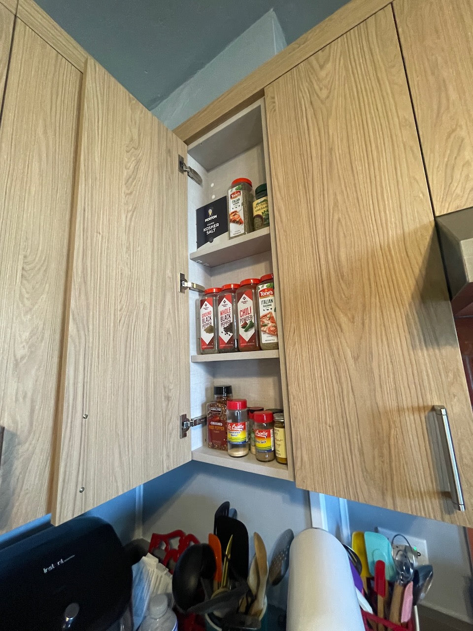 Kitchen Cabinets with Stone Countertops, Sink, Faucet to Fit 9' x 12' Kitchen ONE YEAR OLD