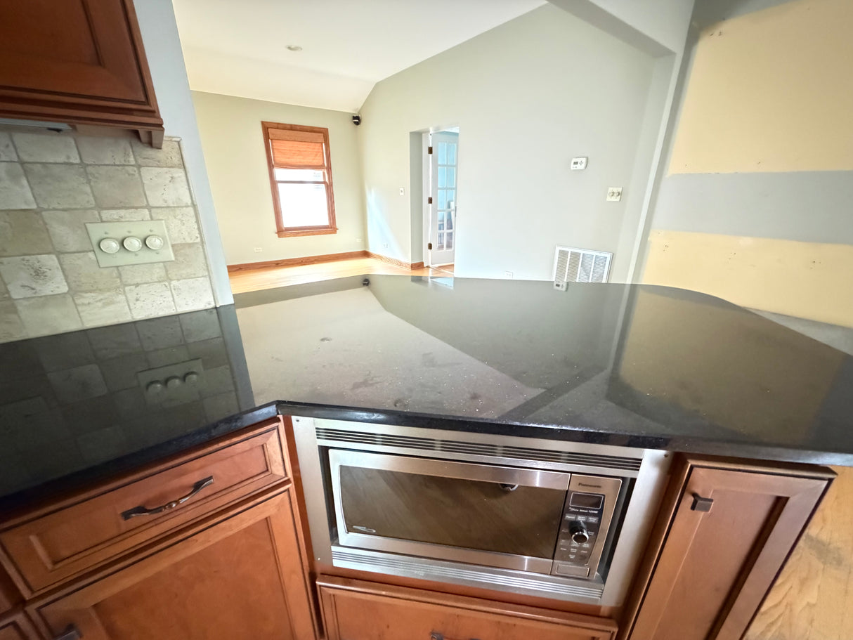 Complete Luxury Kitchen Cabinet & Granite Countertop Set – Includes Large Island