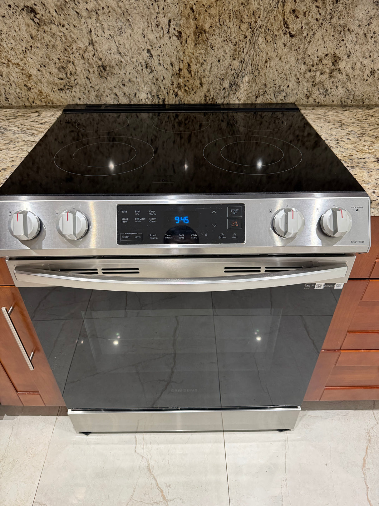 Fully Renovated Kitchen Appliance & Cabinet Bundle