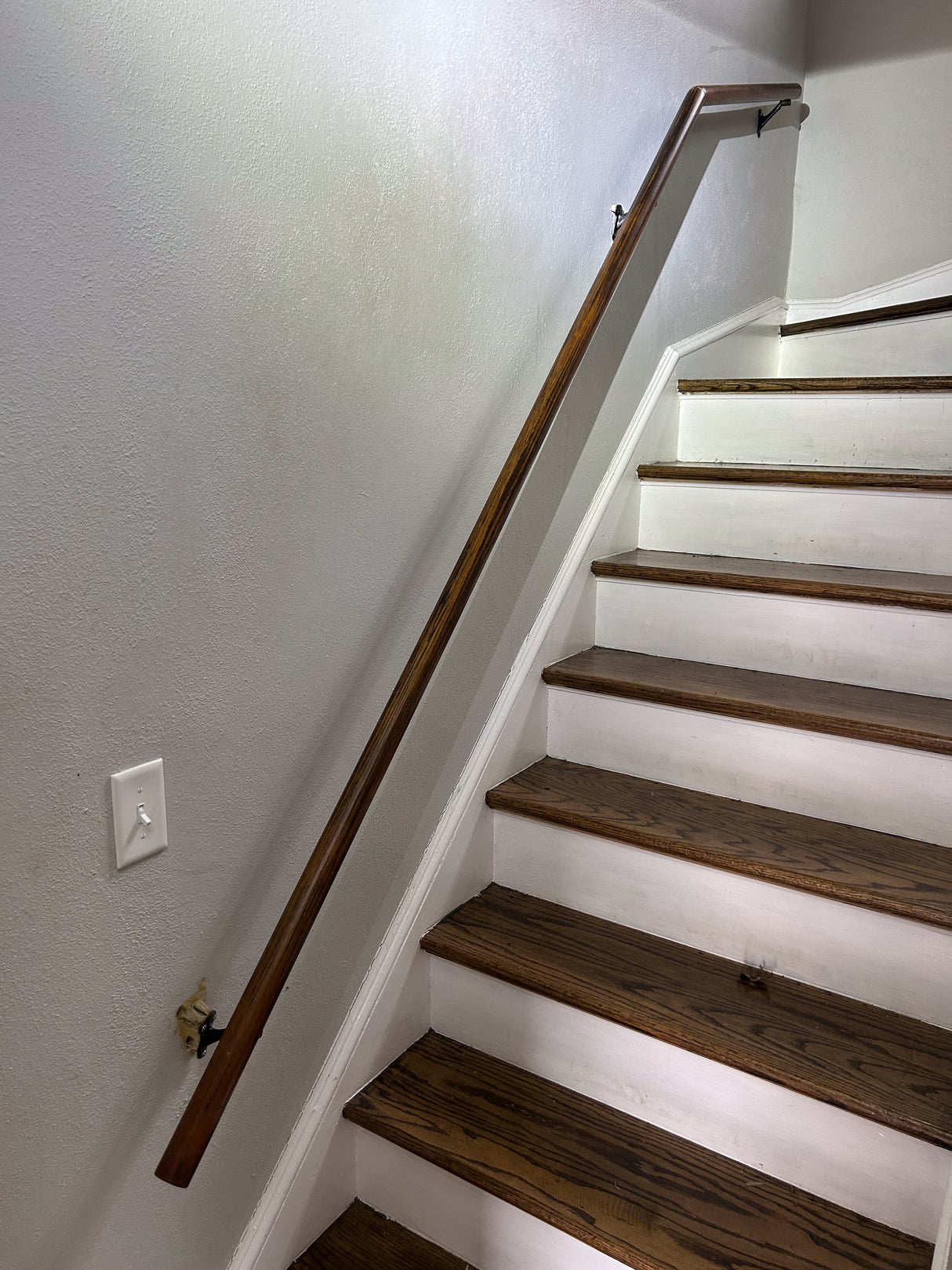 Oak Round Stair Railing