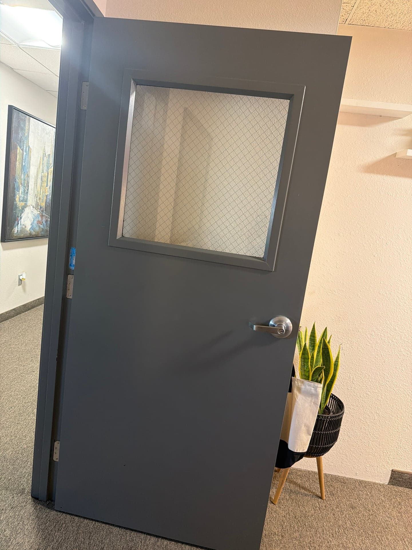 Commercial Hollow Metal Door, Half Wire Glass Lite, 36 x 84, Gray, Good