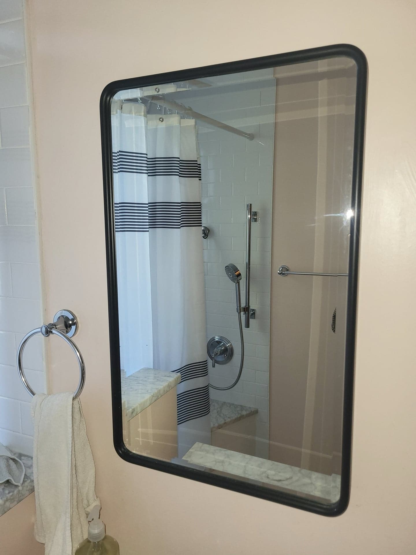 Black Rounded Rectangle Mirrored Medicine Cabinet, 17 x 27 in