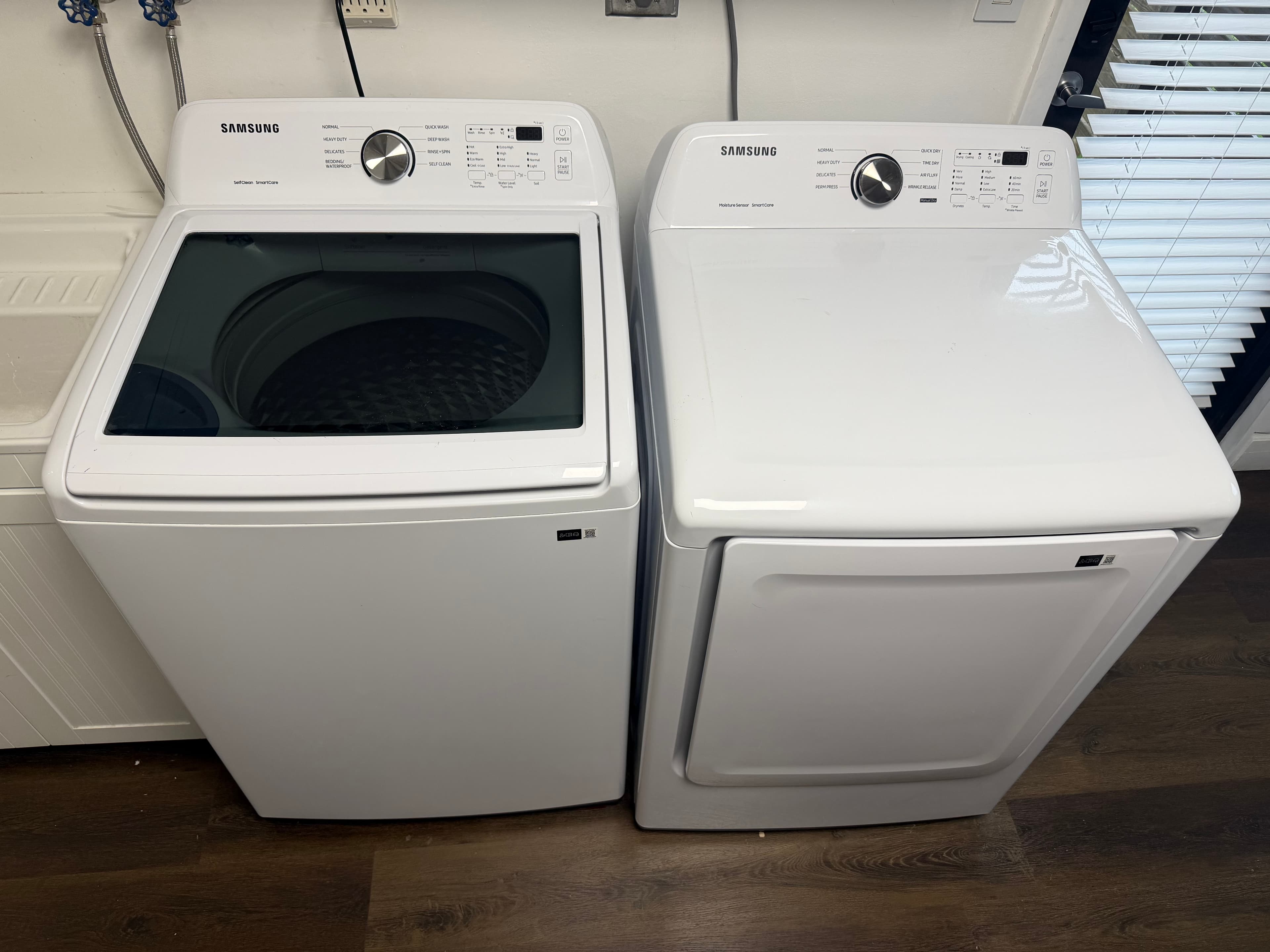 Samsung SmartCare Washer Dryer Set