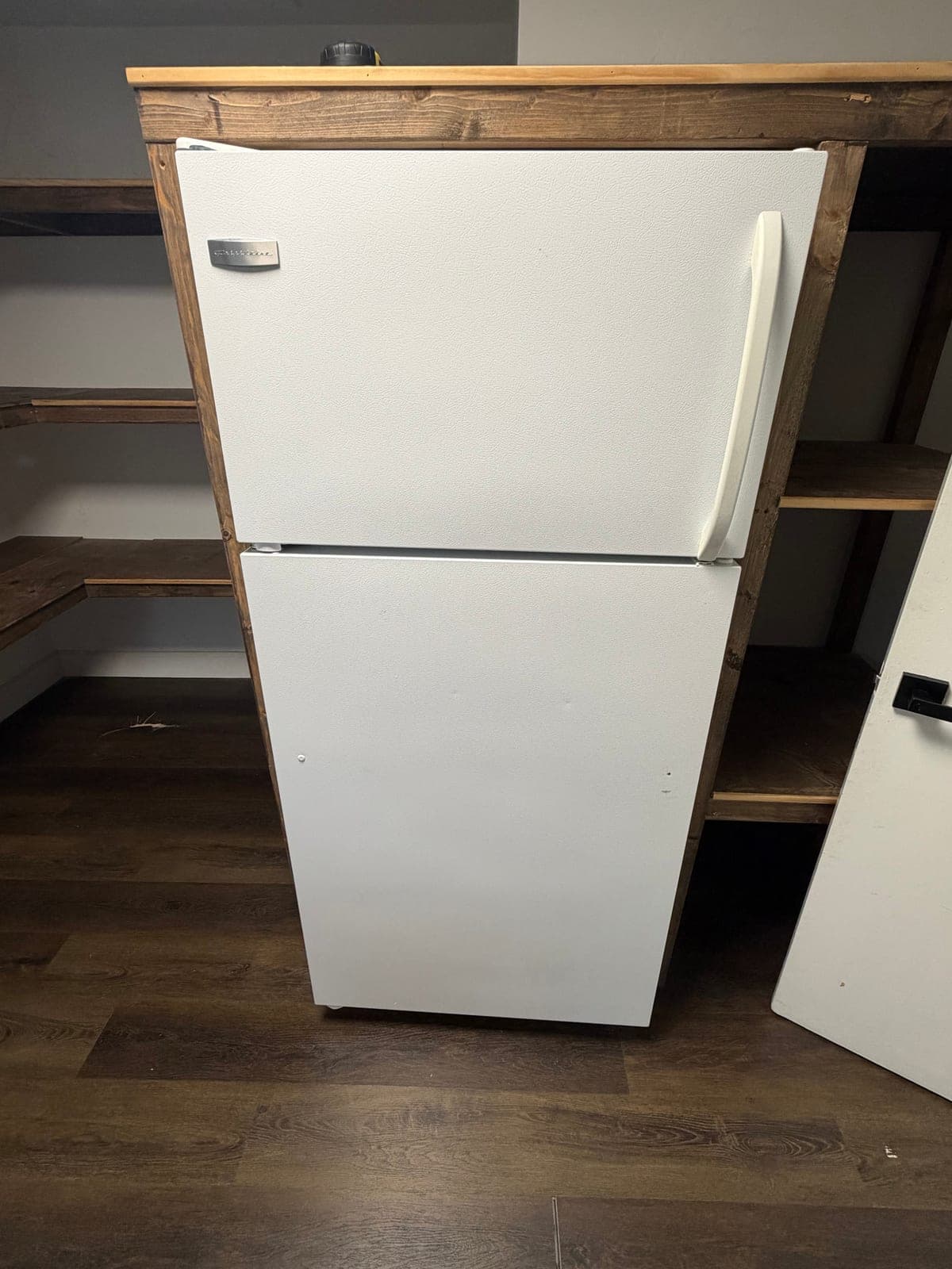 Frigidaire Refrigerator / Freezer
