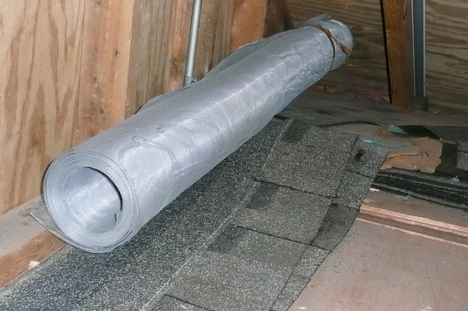 Bright Aluminum Screen Roll for Windows and Doors
