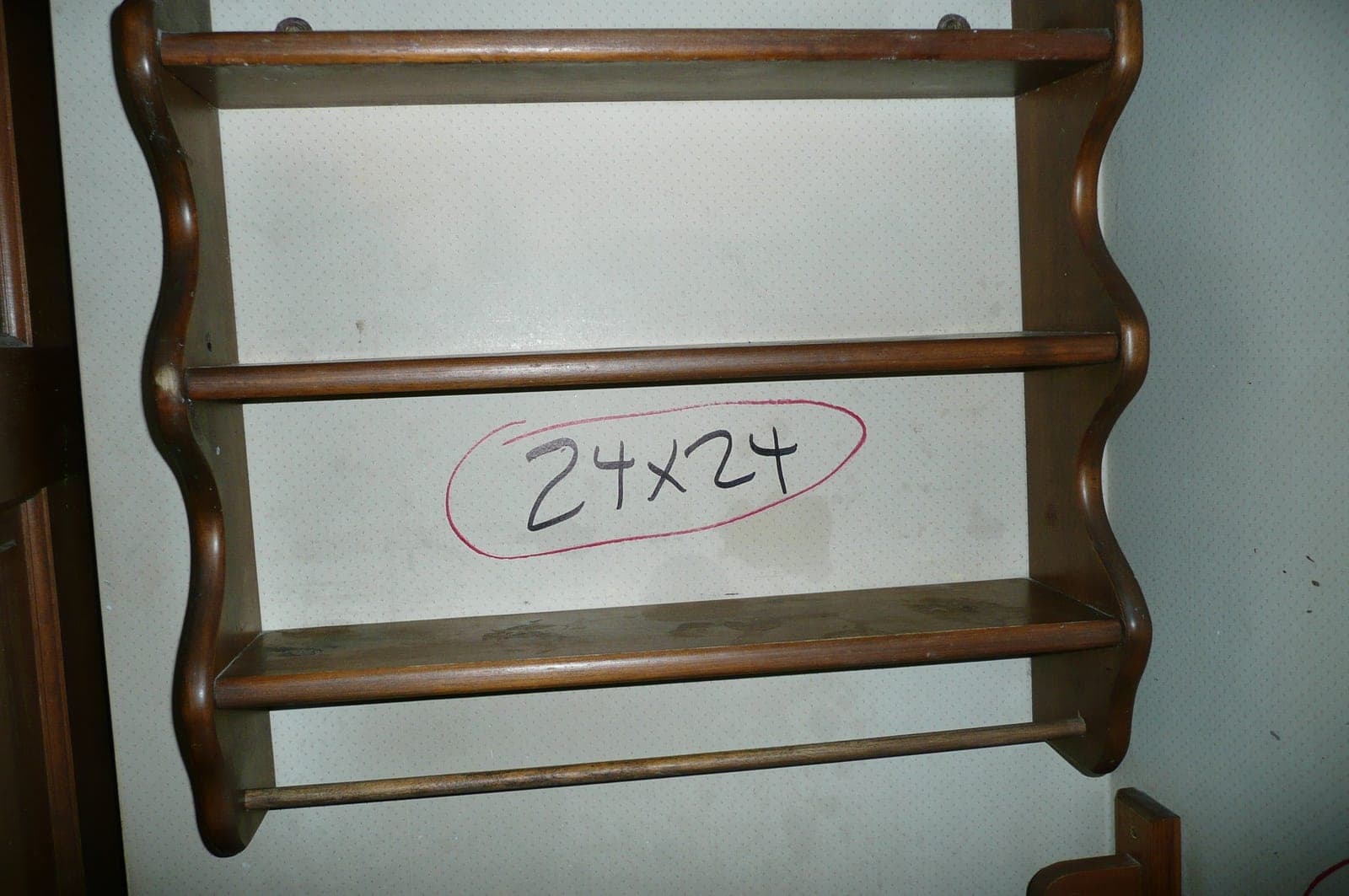 24" 3 Shelf & Towel Rack