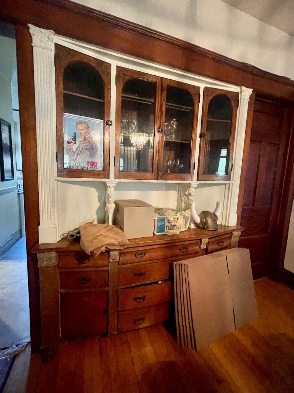 Vintage Hutch 88"