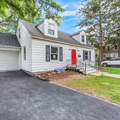 Barrington, IL - Residential Home