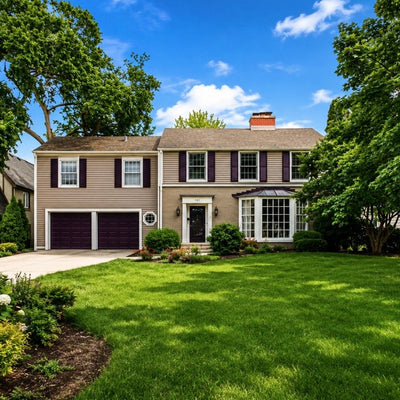 Elmhurst, IL - 2-Story Residential Home