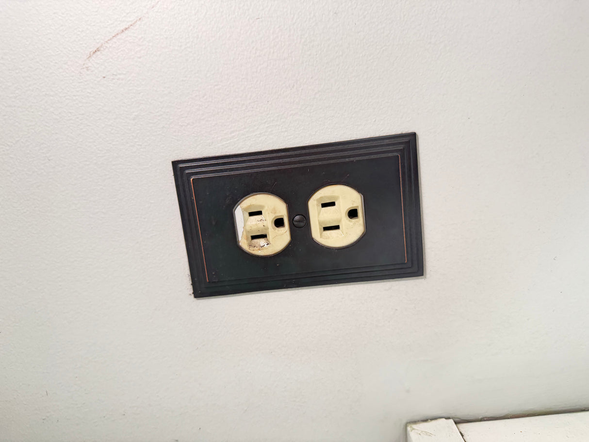 Aged Bronze Decorative Duplex Outlet Wall Plate Cover