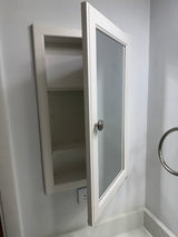 Set of 2 White Mirrored Medicine Cabinets