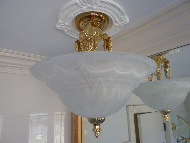 16" Ceiling Light Fixture with Medallion