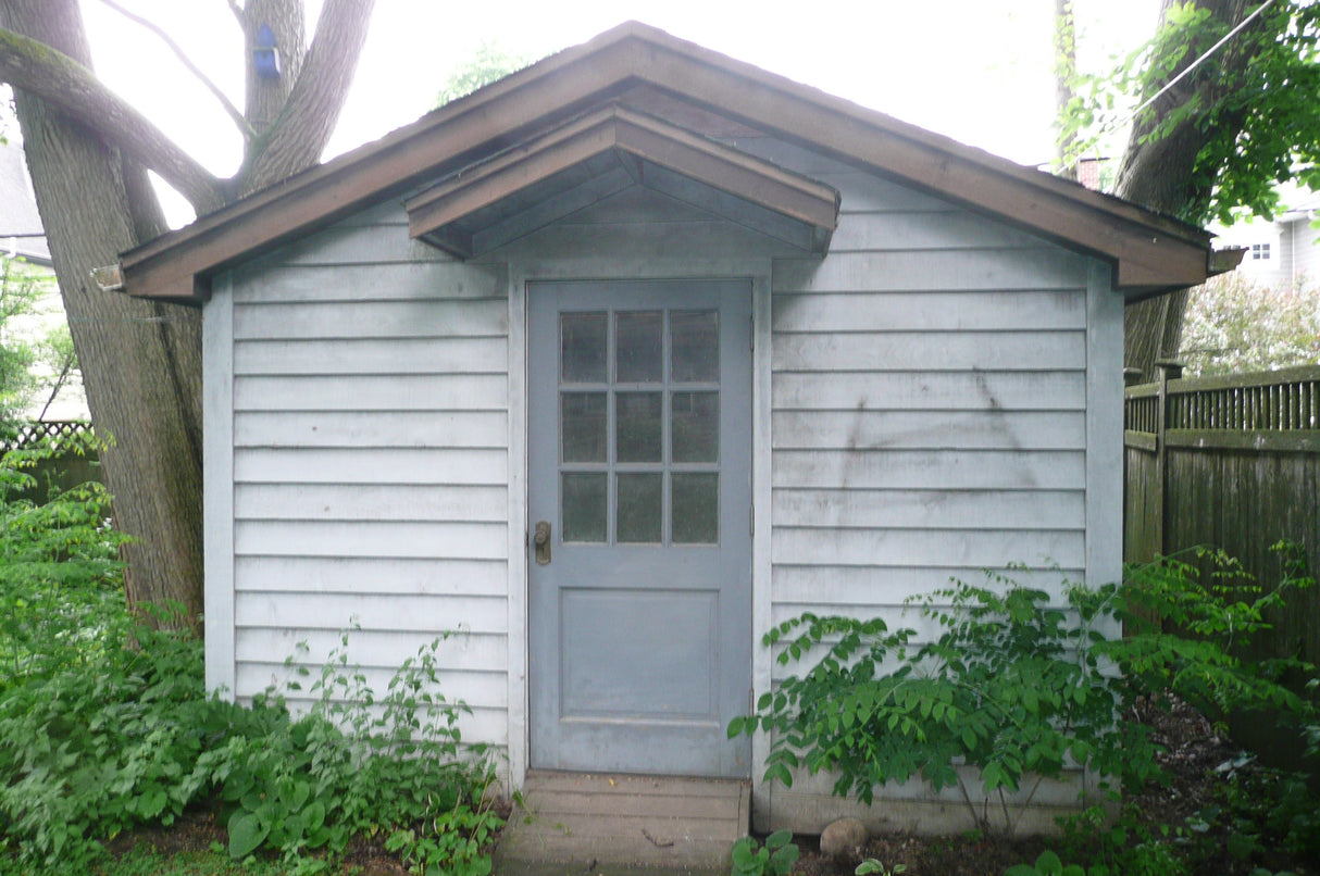 8" Rough Sawn Cedar Siding
