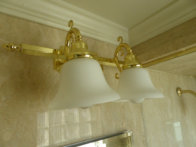 2 Bulb Wall Mount Light Fixture