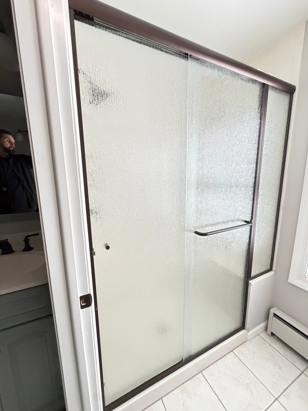 Semi-Frameless Sliding Shower Door, Rain Glass