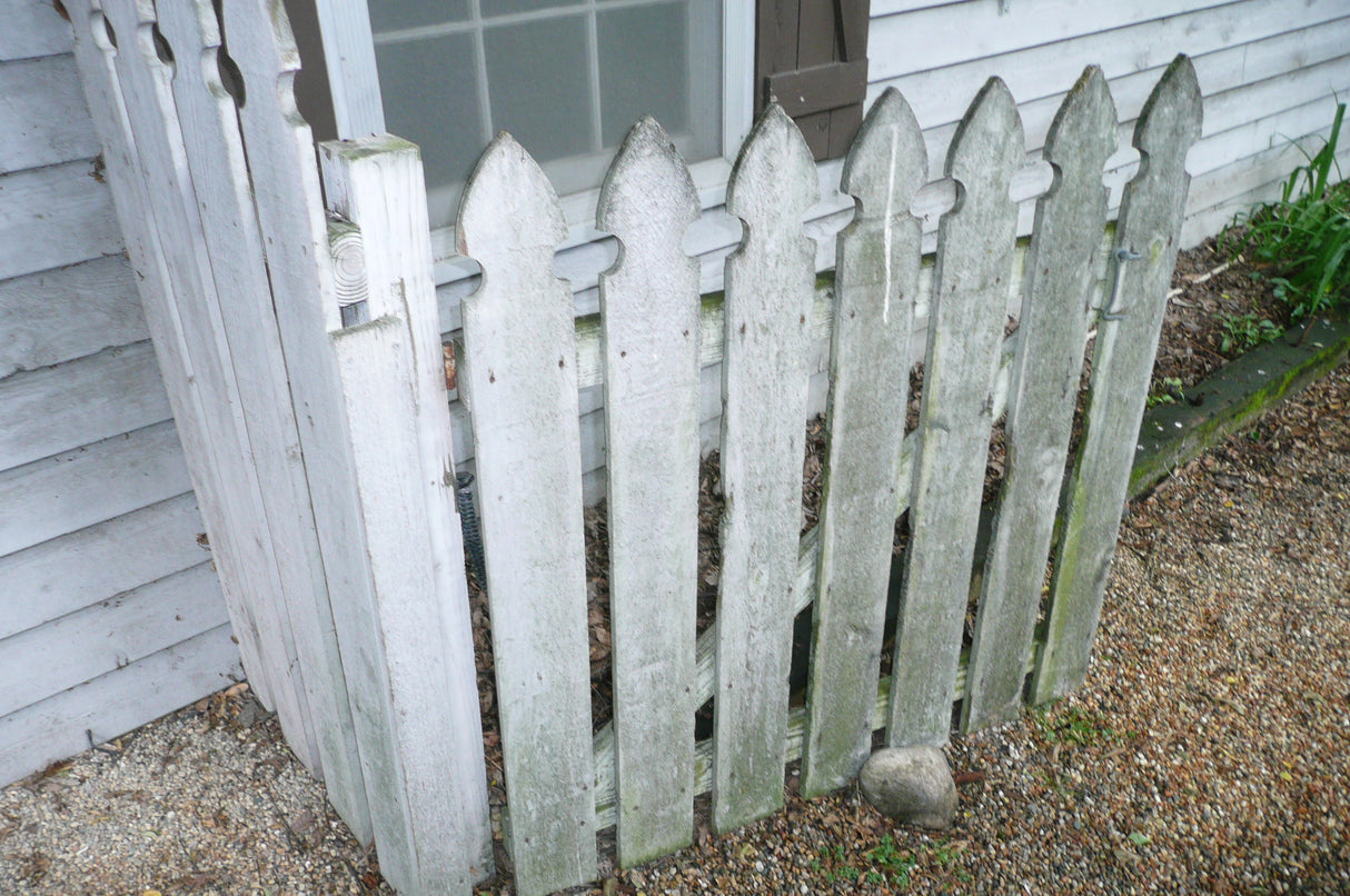 Cedar French Gothic Fence
