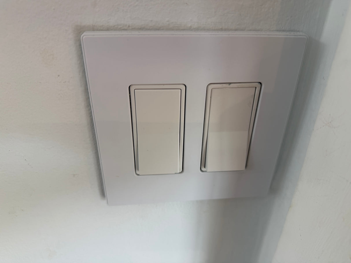 White Decora Light Switches – Set of 7
