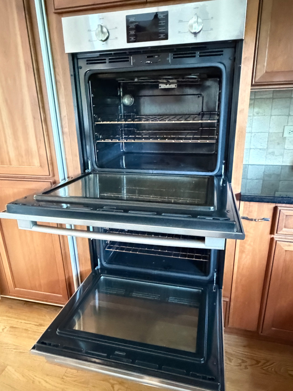 osch 500 Series 30" Double Electric Wall Oven, Stainless